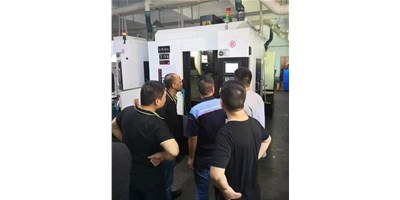 尊龙凯时年终保养活动顺利开展，保证机床高效运转